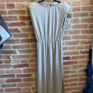 WAYF midi t shirt dress